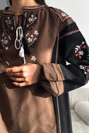 Kadın Püsküllü Nakış İşlemeli Vintage Bluz - Kahverengi