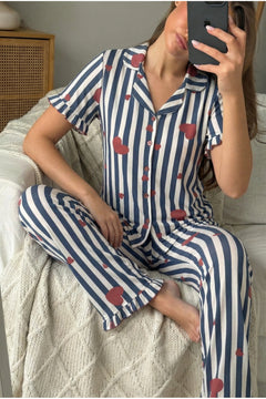 Kadın Kalp Desenli Düğmeli Kısa Kollu Pijama Takımı - Mavi