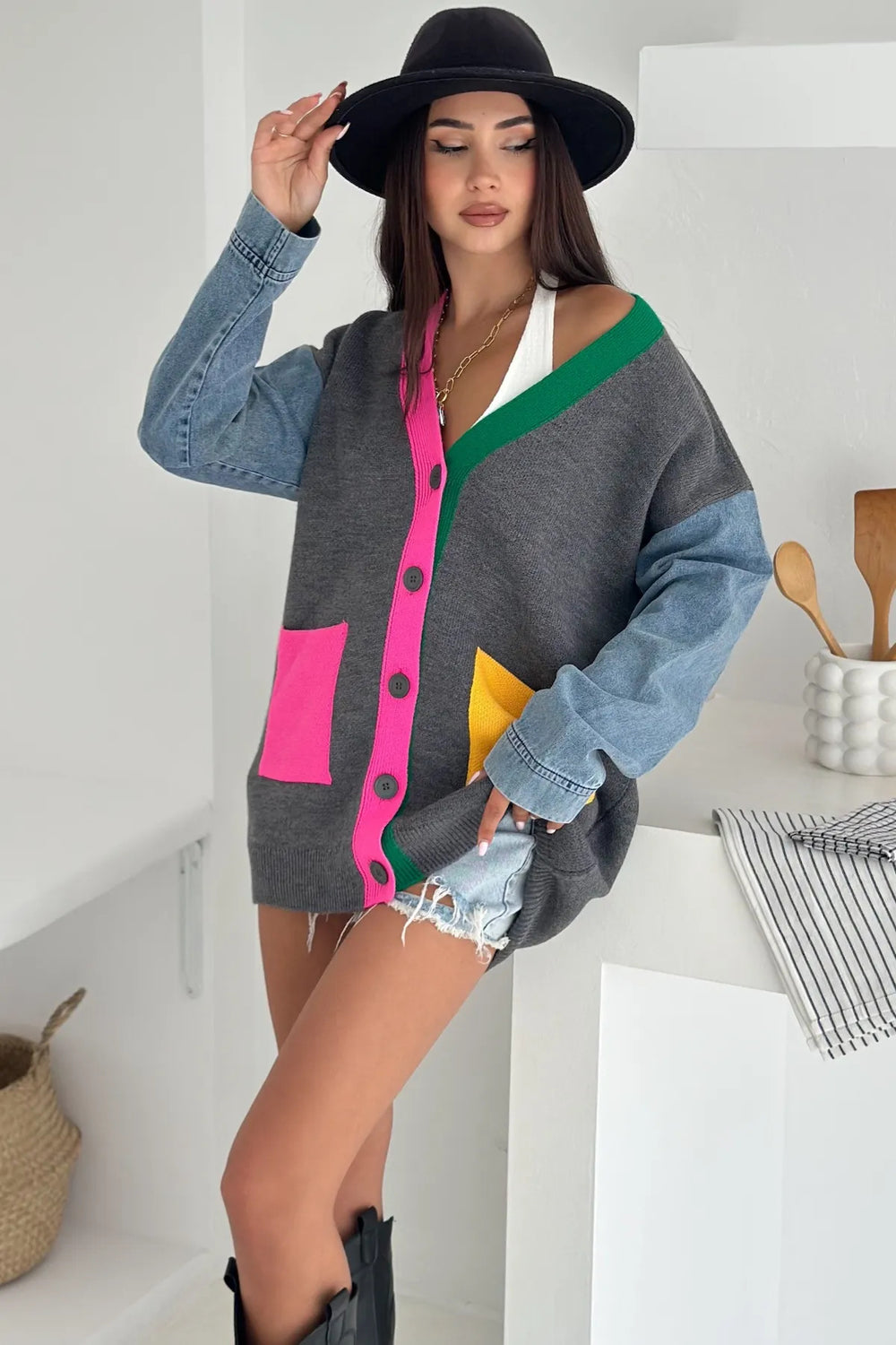 Kadın Kolu Kot Standart Beden Triko Hırka Renkli Cep Detaylı Düğmeli Oversize - Antrasit