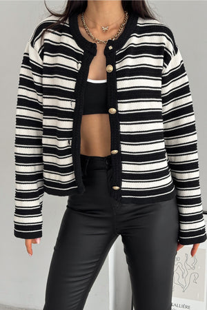 Kadın Gold Düğmeli Beyaz Şerit Çizgili Triko Hırka - Siyah