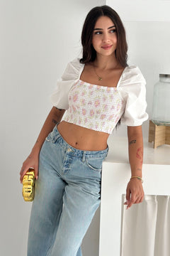 Çiçek Desenli Büzgülü Kısa Kollu Romantik Stil Carmen Crop Bluz - Beyaz