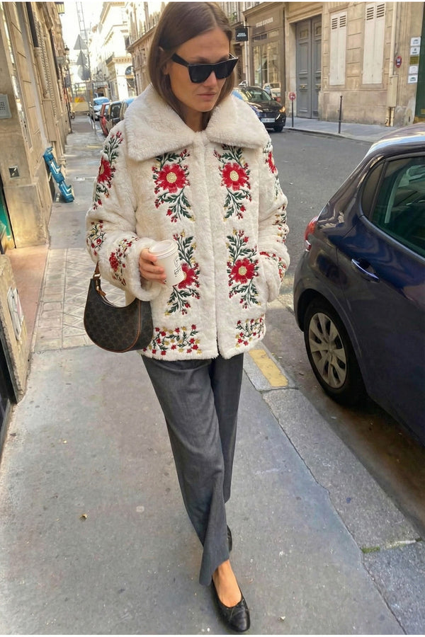 Nakışlı Vintage Suni Kürk Ceket - Beyaz