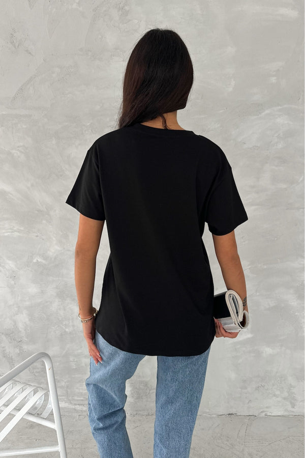 Kadın V Yaka Boncuk Ve Pul İşlemeli Kurdela Desen %100 Pamuk T-shirt - Siyah