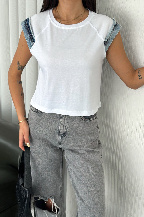 Kadın Kolsuz Kot Detaylı %100 Pamuk T-shirt - Beyaz