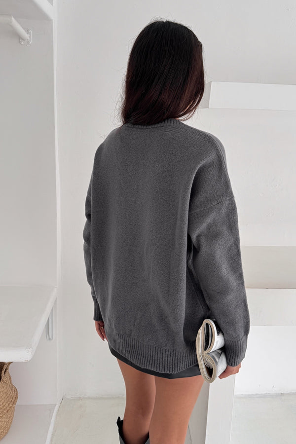 Kadın V Yaka Standart Beden Oversize Basic Triko Kazak - Gri