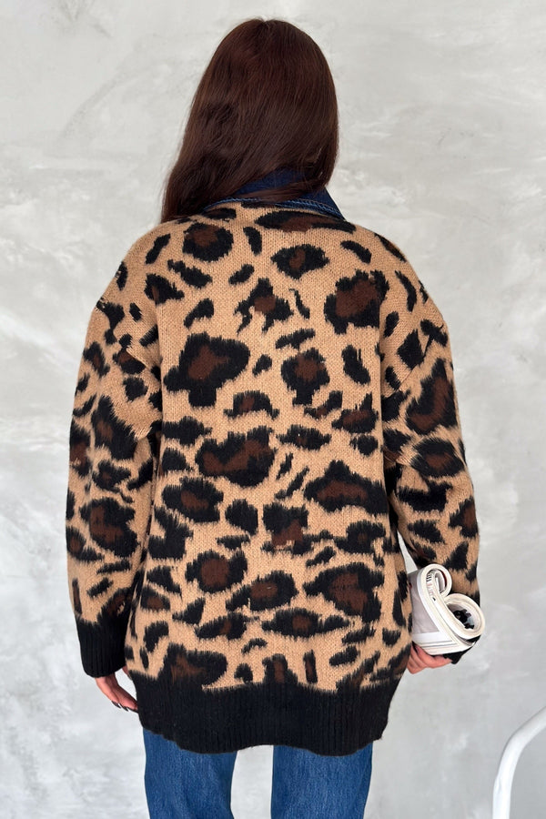 Kadın Desen Standart Beden Kot Detaylı Taş Düğmeli Tasarım Oversize Triko Hırka - Leopar