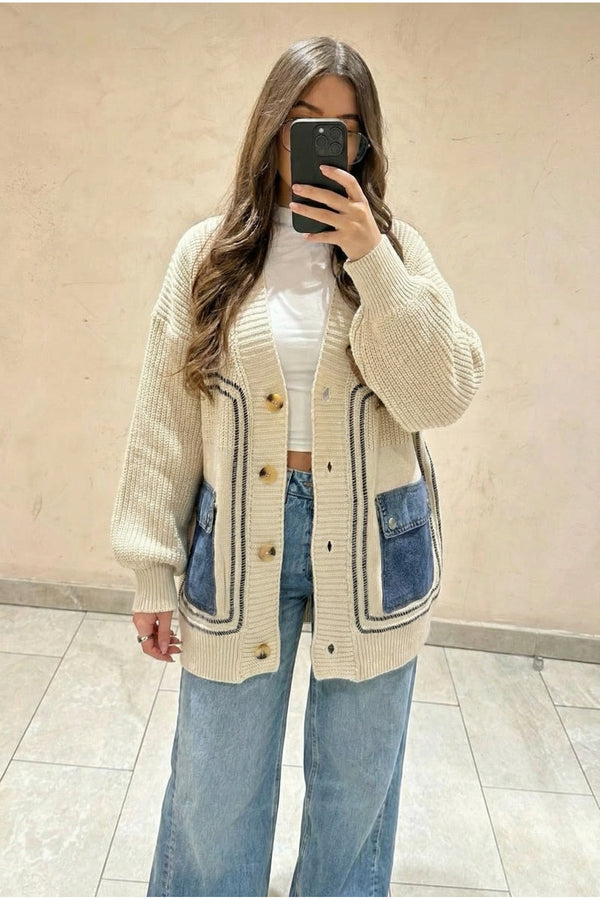 Kadın Standart Beden Düğmeli Kot Cepli Oversize Triko Hırka - Bej