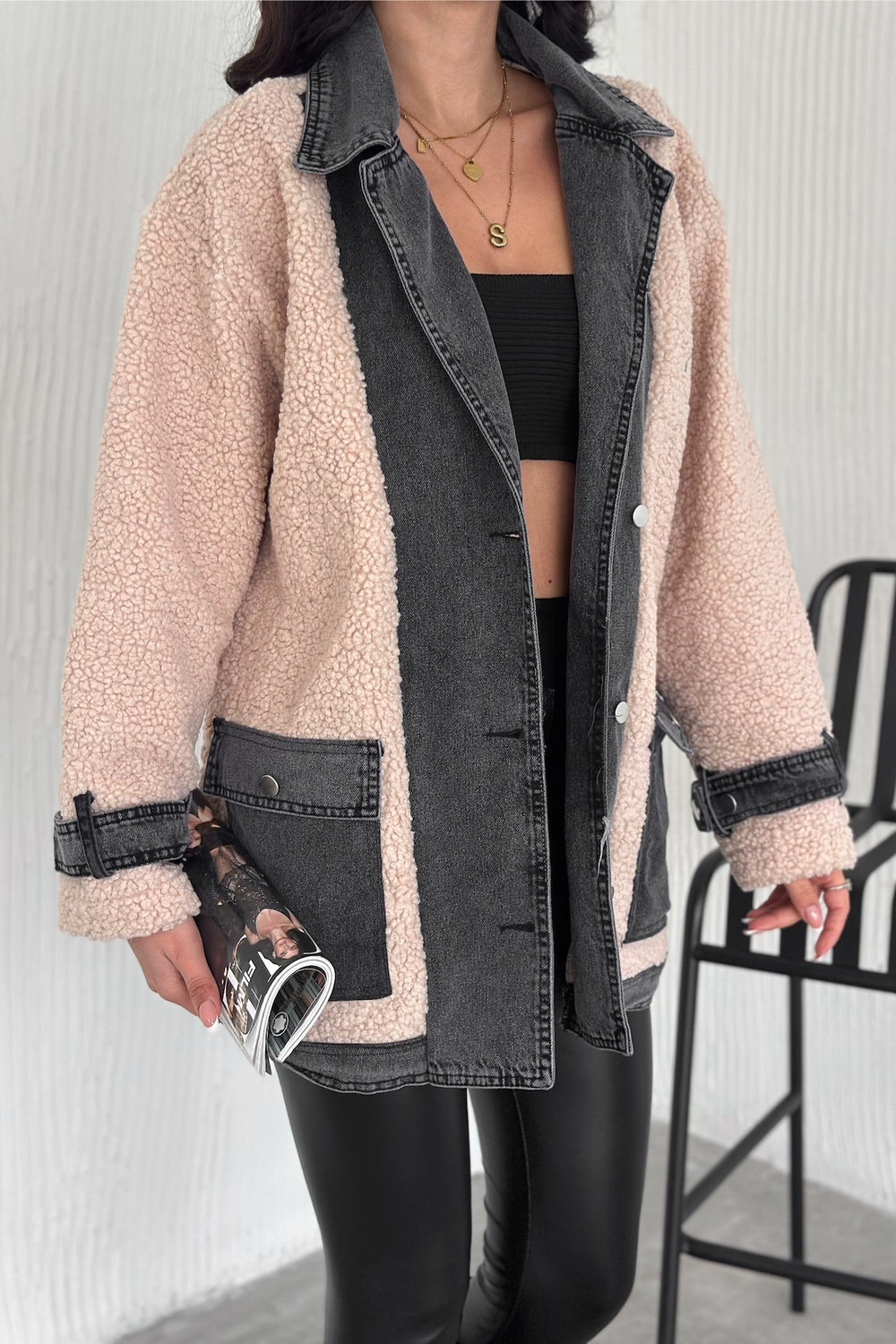 Kadın Standart Beden Kruvaze Yaka Çift Cepli Düğmeli Denim Kot Detaylı Mont - Bej
