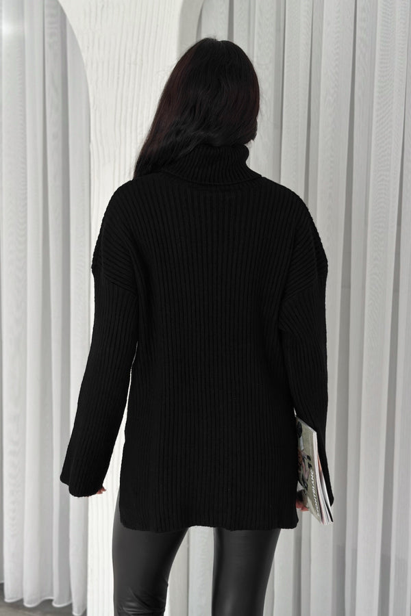 Kadın Standart Beden Basic Boğazlı Oversize Triko Kazak - Siyah