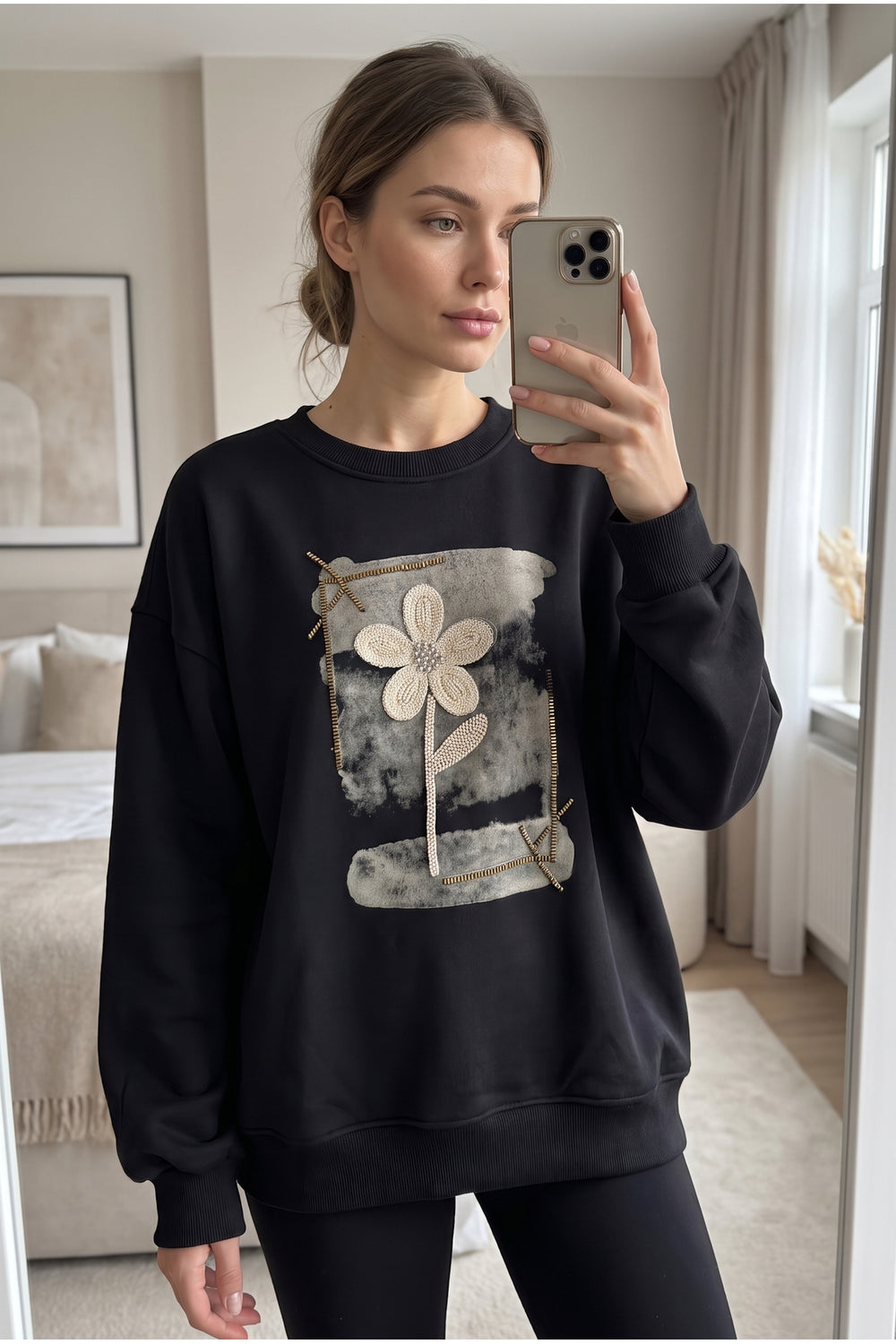 %100 Pamuk Boncuk Ve Pul İşlemeli Sweatshirt - Siyah