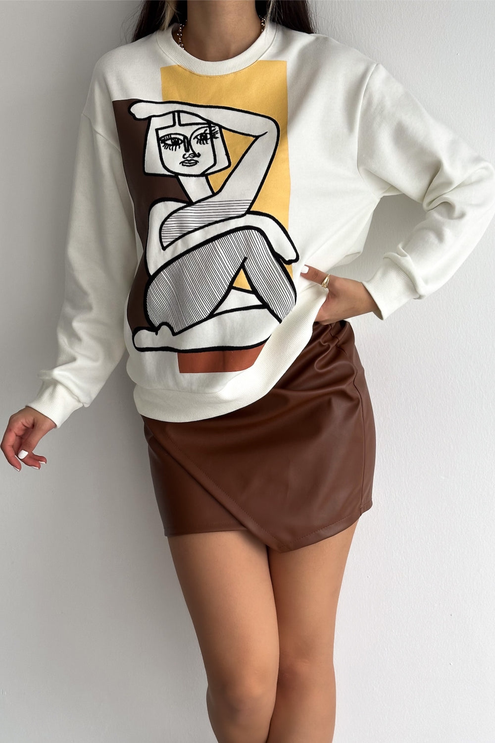 Nakış İşlemeli - İçi Pamuklu Sweatshirt - Ekru