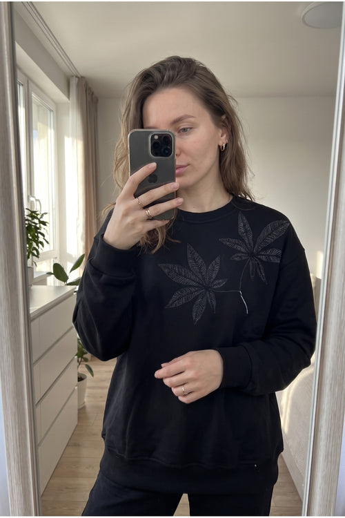 Yaprak Desen Boncuk İşlemeli %100 Pamuk Sweatshirt - Siyah