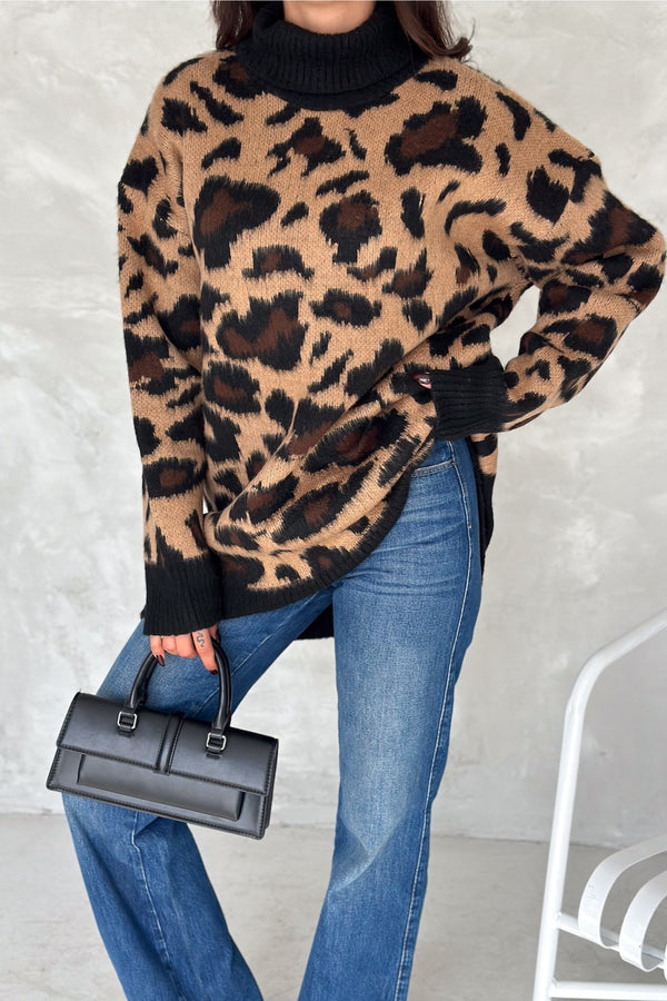 Kadın Desen Standart Beden Oversize Boğazlı Triko Kazak - Leopar