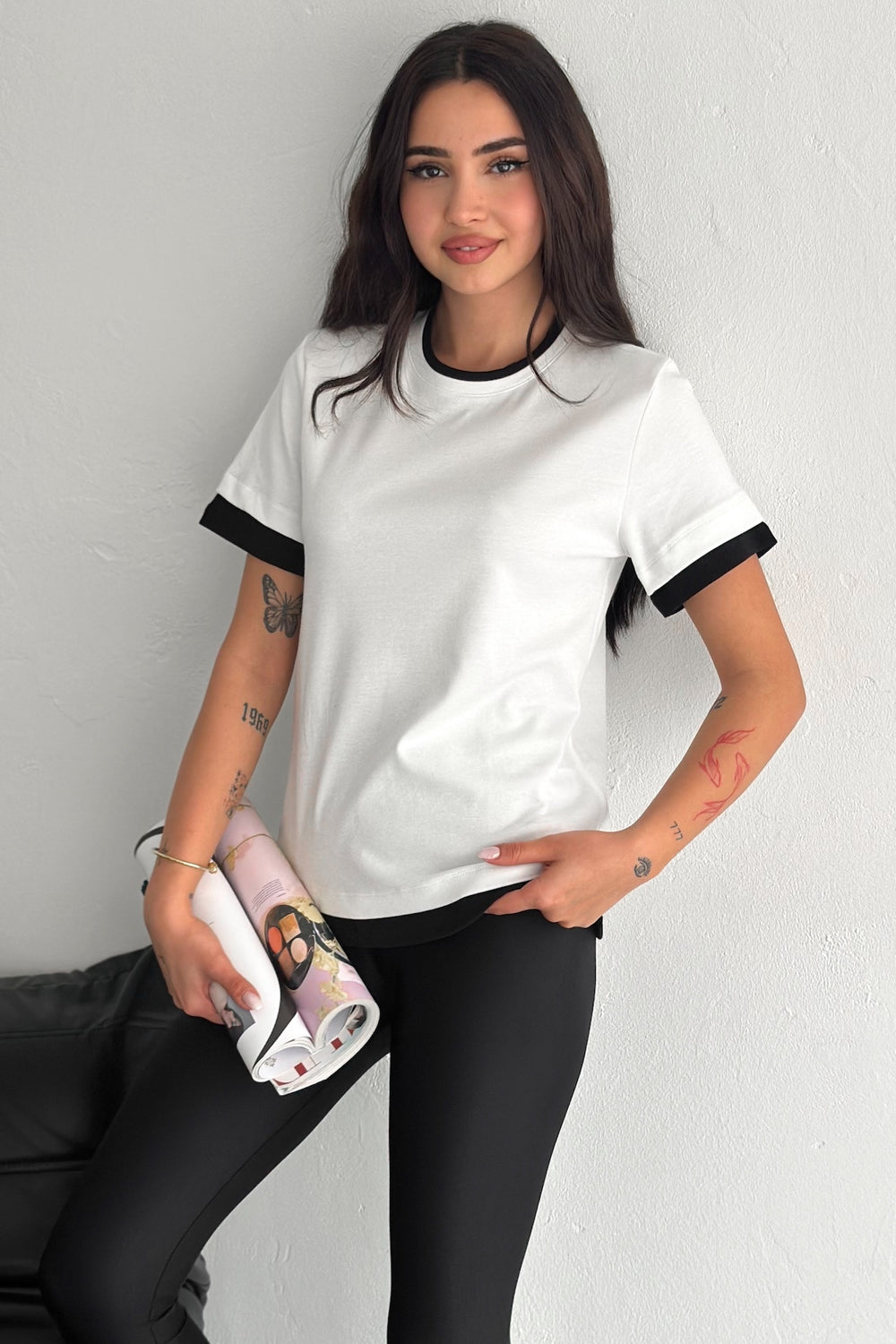 Kadın Yuvarlak Yaka Şerit Detaylı %100 Pamuk T-shirt - Beyaz