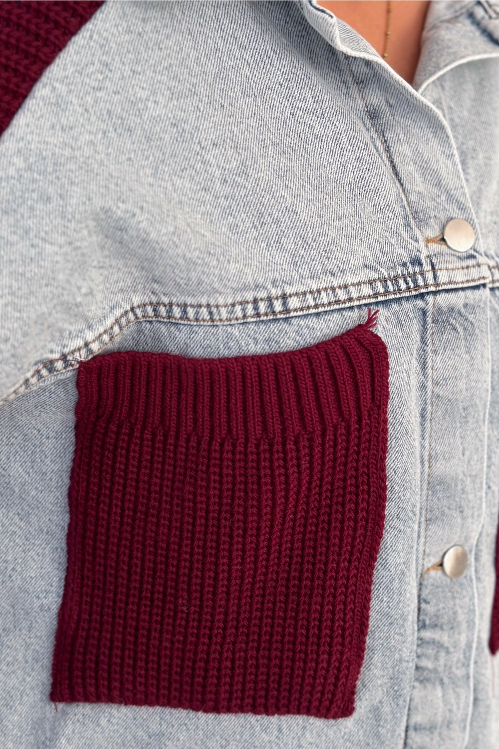 Kadın Kolları Ve Cebi Trikolu Oversize Denim Kot Garnili Hırka - Bordo