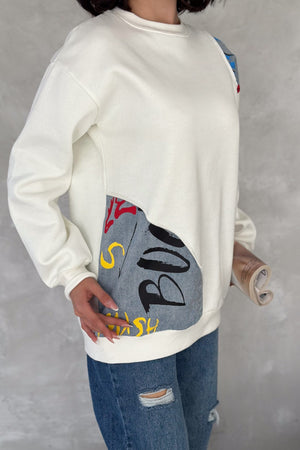 Kadın Şardonlu Tasarım Kot Detaylı Sweatshirt - Beyaz