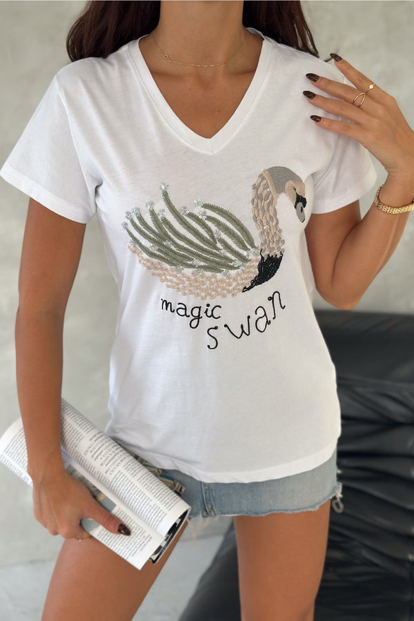 Kadın V Yaka Kuğu Pul Payet Ve Nakış İşlemeli %100 Pamuk T-Shirt - Beyaz