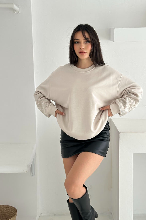 Kolları Boncuk Ve Taş İşlemeli %100 Pamuk Sweatshirt - Bej