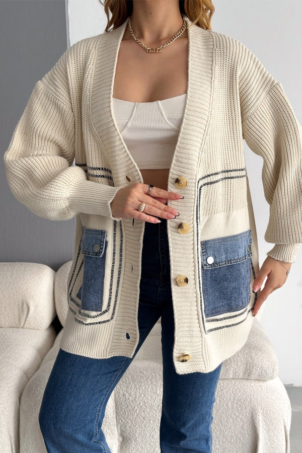 Kadın Standart Beden Düğmeli Kot Cepli Oversize Triko Hırka - Bej
