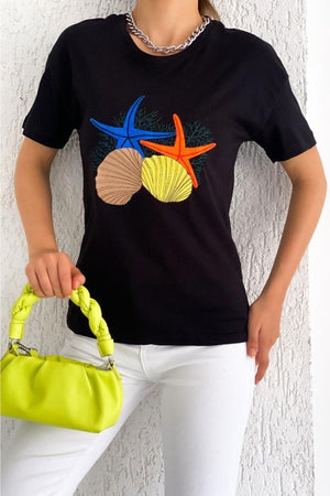 Kadın Bisiklet Yaka Deniz Yıldızı Nakış Işlemeli Yeni Sezon T-shirt - Siyah