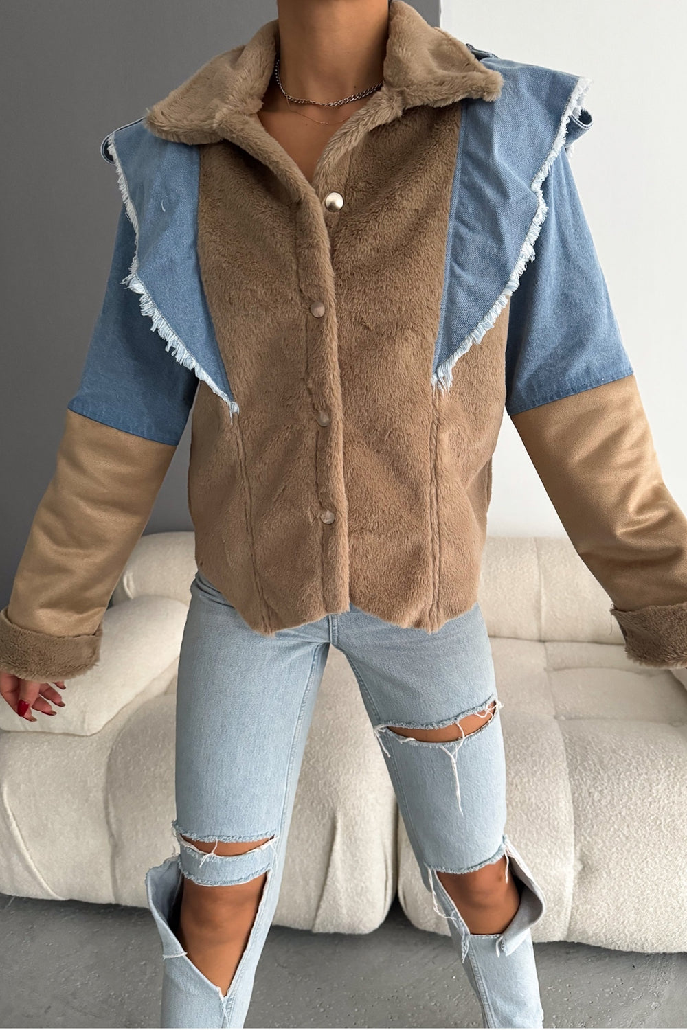 Kadın İçi Süet Denim Kot Detaylı Çıtçıt Düğmeli Mont - Bej