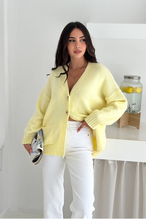 Oversize Düğmeli Hırka - Cepli V Yaka Yumuşak Dokulu Triko Hırka - Sarı