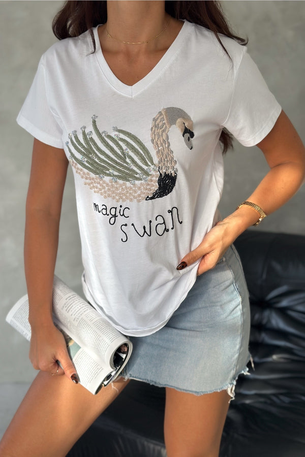 Kadın V Yaka Kuğu Pul Payet Ve Nakış İşlemeli %100 Pamuk T-Shirt - Beyaz
