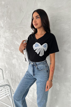 Kadın Dikme Boncuk Ve Pul İşlemeli Fiyonk Detaylı %100 Pamuk T-shirt - Siyah