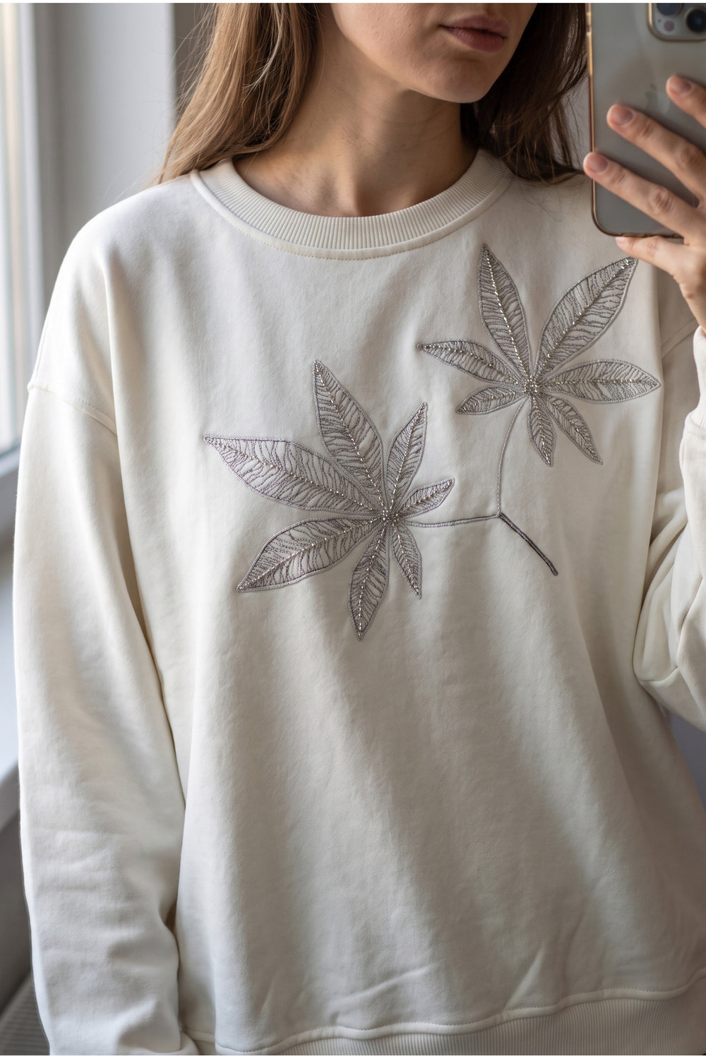 Yaprak Desen Boncuk İşlemeli %100 Pamuk Sweatshirt - Beyaz