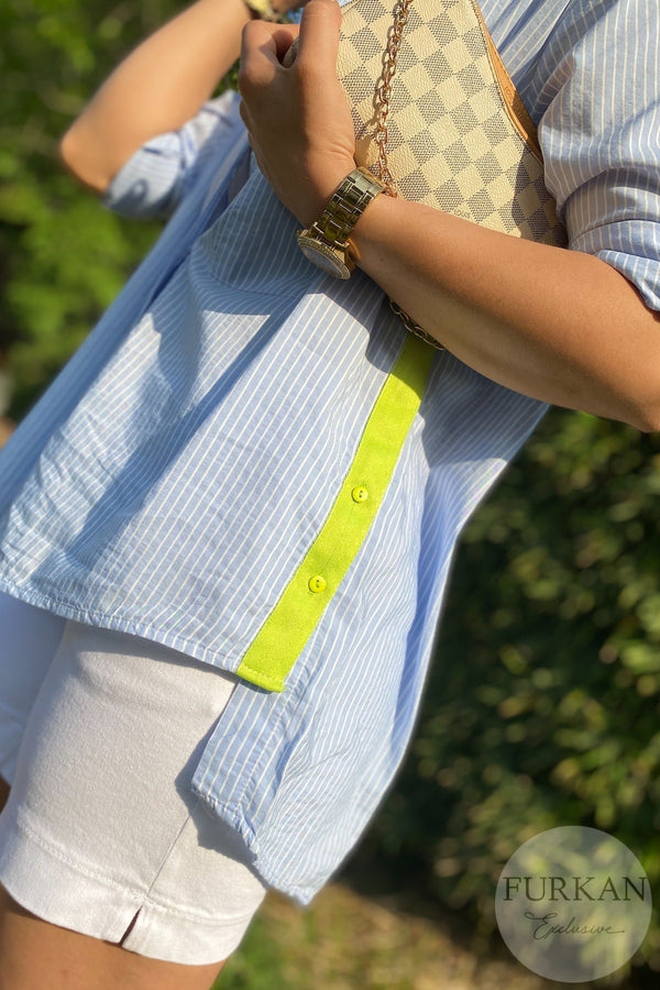 Kadın Yanı Düğme Ve Neon Şerit Detaylı Oversize Salaş Kalıp Ince Gömlek ( 2 Beden Ufak Alınız ) - Mavi