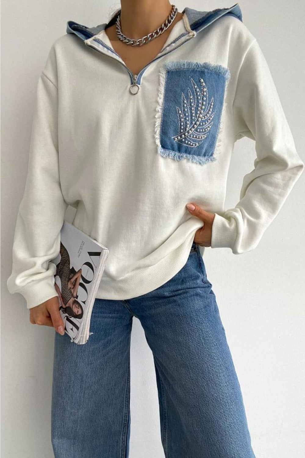 Kadın Yeni Sezon Inci Zımbalı Kot Detaylı Kapüşonlu Oversize Sweatshirt - Ekru