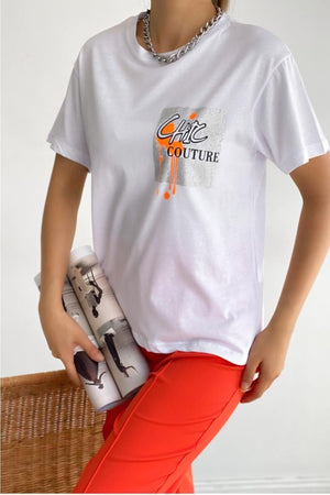 Kadın Bisiklet Yaka Chic Couture Yazılı Pamuk T-shirt - Beyaz