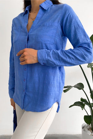 Kadın V Yaka Çift Cepli Katlanır Kol Slim Fit Kalıp Gömlek - Mavi