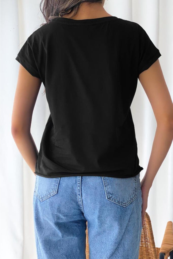Kadın Yıldız Desen Püskül Detaylı T-shirt - Siyah