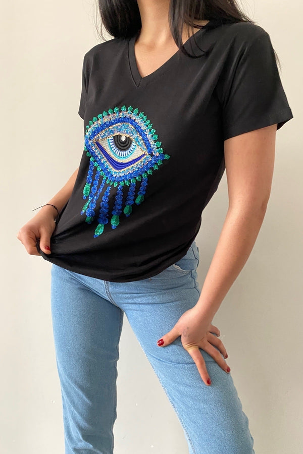 Kadın V Yaka Göz Pul Ve Nakış Işlemeli %100 Pamuk T-shirt - Siyah