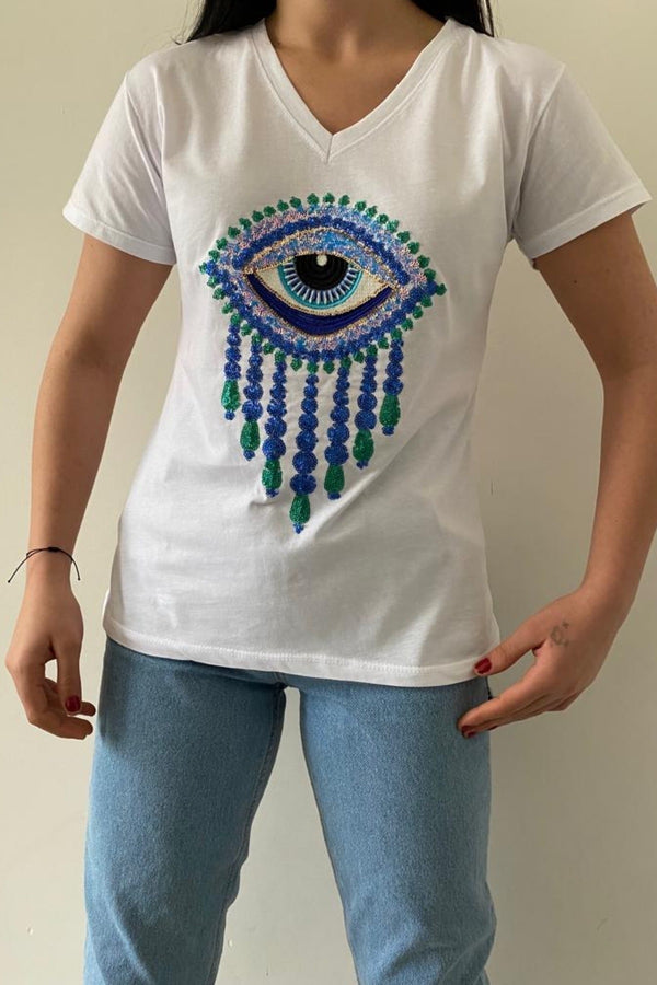 Kadın V Yaka Göz Pul Ve Nakış Işlemeli %100 Pamuk T-shirt - Beyaz