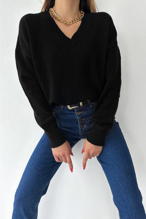 Kadın V Yaka Standart Beden Oversize Basic Triko Kazak - Siyah