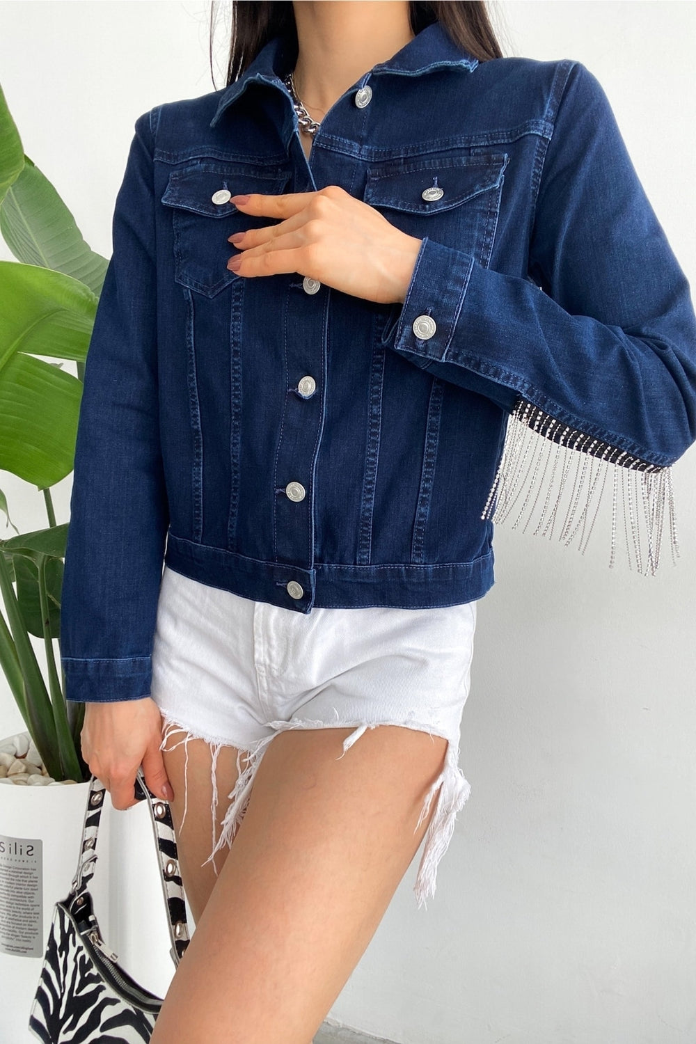 Kadın Sırtı Püsküllü Tasarım Denim Kot Ceket - Mavi