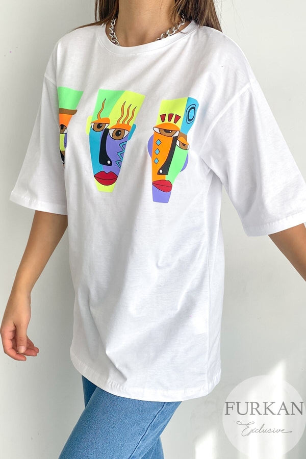 Kadın Bisiklet Yaka Neon Baskılı Oversize Tişörr - Beyaz